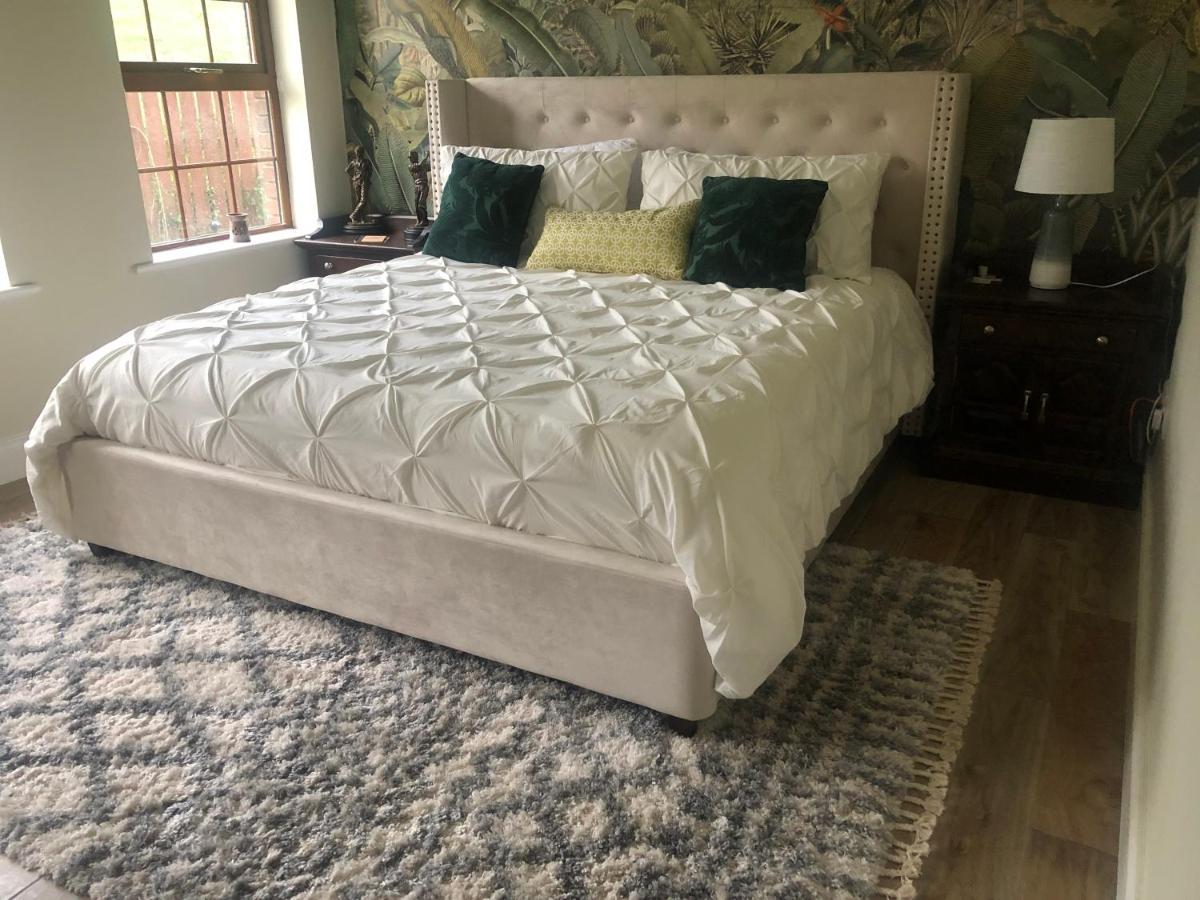 The Fairways, Castleblayney Bed & Breakfast Ngoại thất bức ảnh